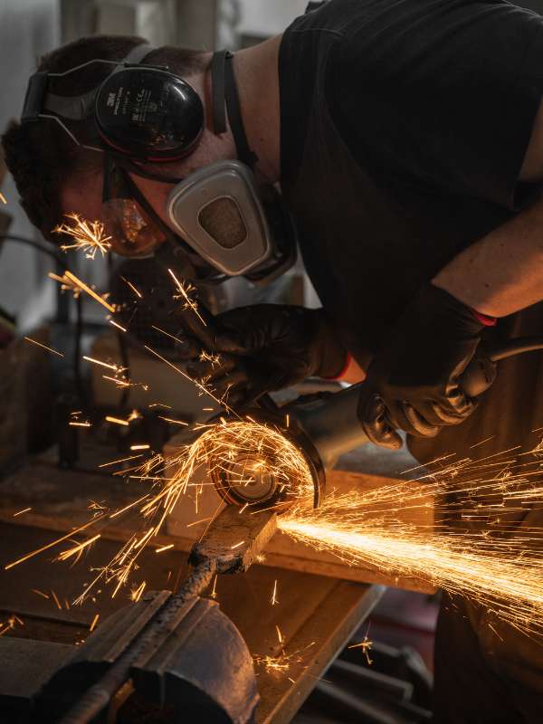 Messerschmiede Jettenbach - Einblick in die Schmiede