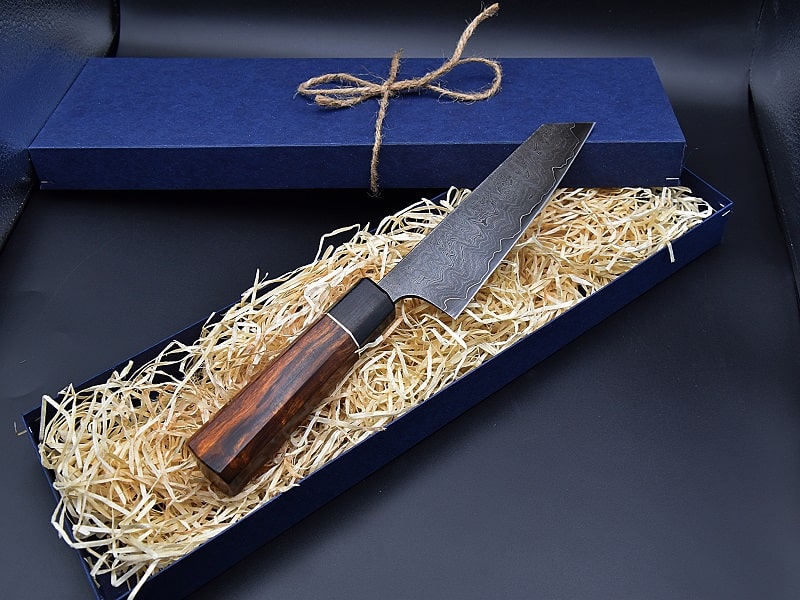 Bunka aus Go-Mai mit 250 Lagen Damast, Nickel und Kernlage